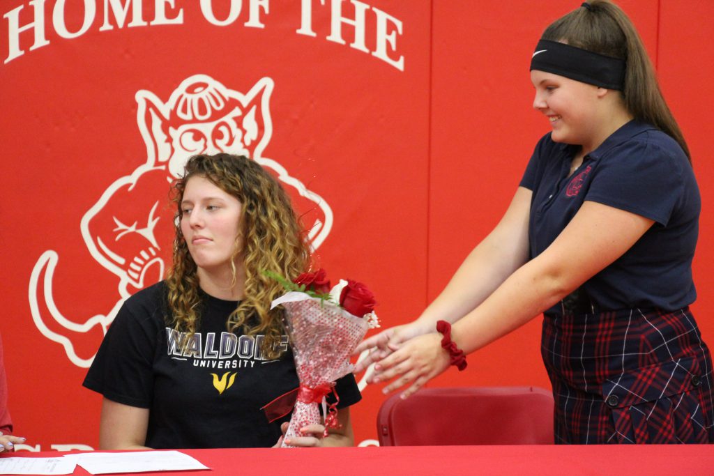 2018-19 Zoe Volcko Signing